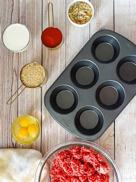 Muffin Tin Meatloaf - My Mini Chefs