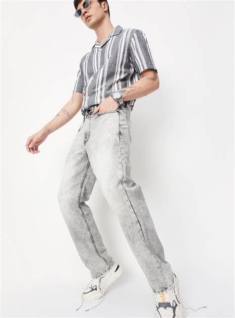 Buy Men Straight Fit Faded Jeans Online at just Rs. 1299.0 ...