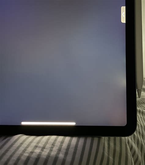 New iPad Air 4 Backlight-Bleeding | MacRumors Forums