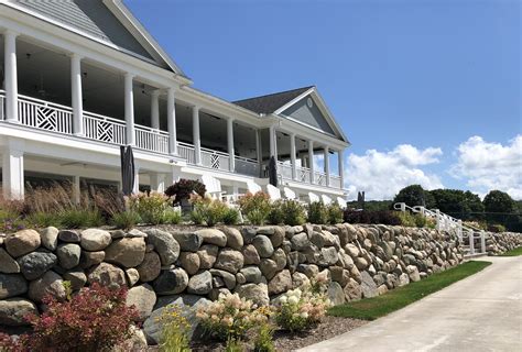 Walloon Lake Country Club | Robinson's Landscaping and Nursery