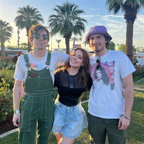 Who Is Paul Simon's Wife? All About Singer Edie Brickell