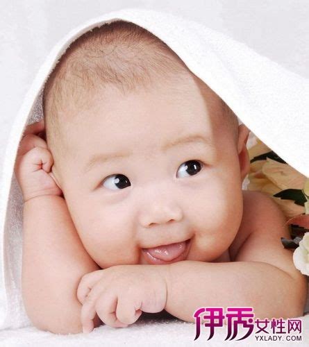 【两个月宝宝拉肚子怎么办】【图】两个月宝宝拉肚子怎么办 7招教你全面应对新生儿腹泻(2)_伊秀亲子|yxlady.com