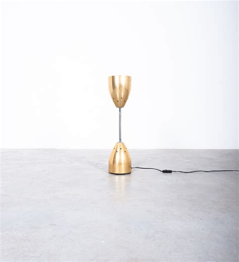 Sun Desk Lamp Gold Anodized Aluminum, Switzerland 1951 – DERIVE