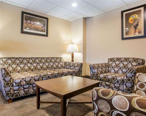 Quality Inn Lambeau Field Green Bay, WI - See Discounts