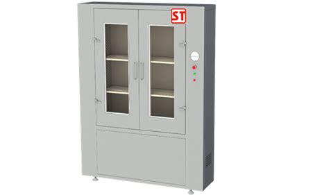 Square Life Technologies | Sterile Garment Cabinet