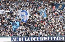 testi cori napoli passa il tempo e sono qua ultras napoli football a 45 giri testi cori napoli passa il tempo e sono qua ultras napoli football a 45 giri