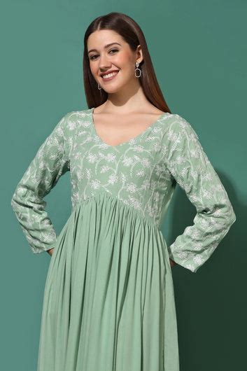 Buy Women Dresses: Exclusive Indian Women's Collection at FashionDream