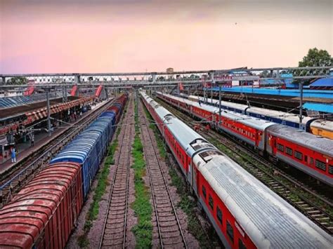India Longest Railway Platform know some interesting facts about Indian ...