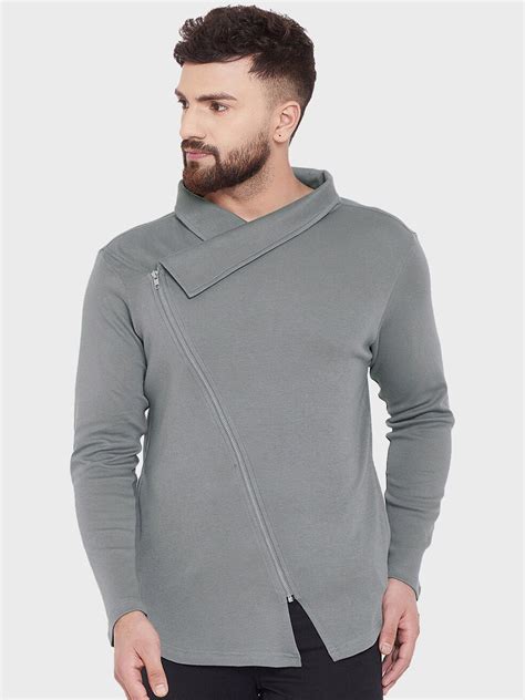 Hypernation Men Colourblocked Turtle Neck T-shirt - Price History