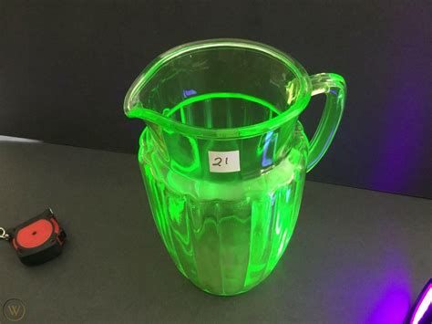 Vintage Uranium Green Depression Glass Pitcher. Vaseline, Uranium Glass ...
