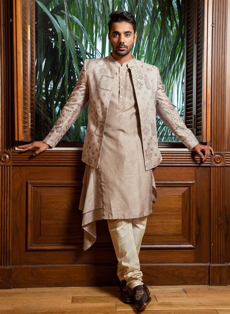 Embroidered Bandhgala with Drape Kurta Set – Darshika Menswear
