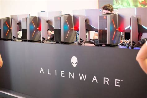 Image result for Alienware Aura 16X 2025 Review