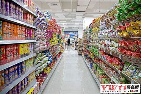 大朗：超市已备足年货迎接新春 建议市民错峰购物-知东莞