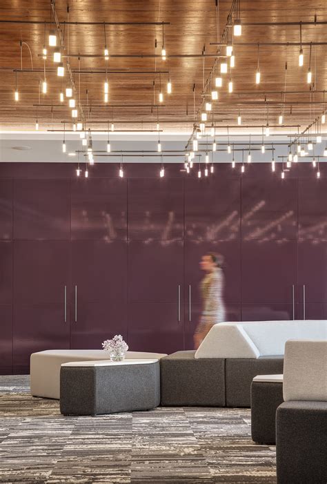 111 South Wacker Amenity Space - Chicago | Office Snapshots