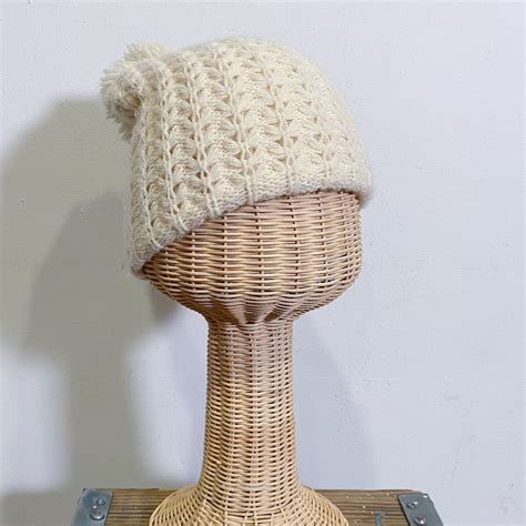 white waffle knit cap | LEMON