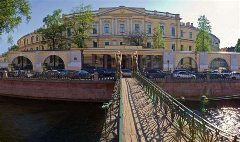Специальность «журналистика» в вузах СПб: список лучших учебных заведений