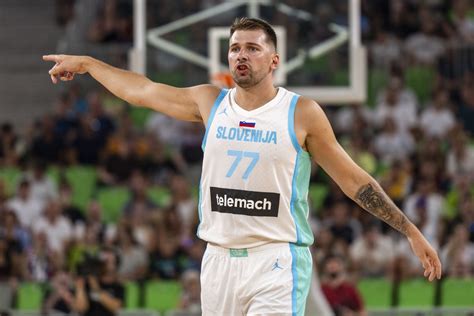 "Stunned the lakers allowing this": Fans erupt as colossal Luka Doncic ...