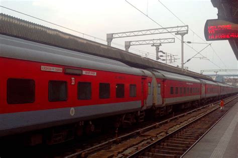 Book unreserved tickets at Trivandrum station digitally | TimesTravel