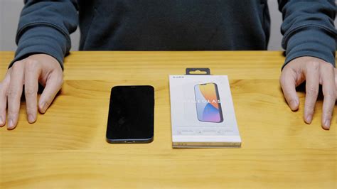 Lumarke Screen Protector Instructions 的图像结果