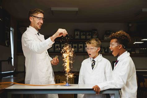 Halliford School Saturday Adventure Series, Russell Road, TW17 9HX ...