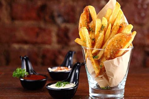 Loaded Fries At The Irish Pub | Little Black Book, Bangalore