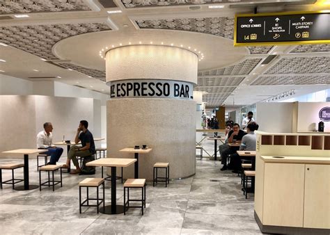 6oz Espresso Bar @ OUE Downtown Gallery: A Work-Friendly Place in Singapore