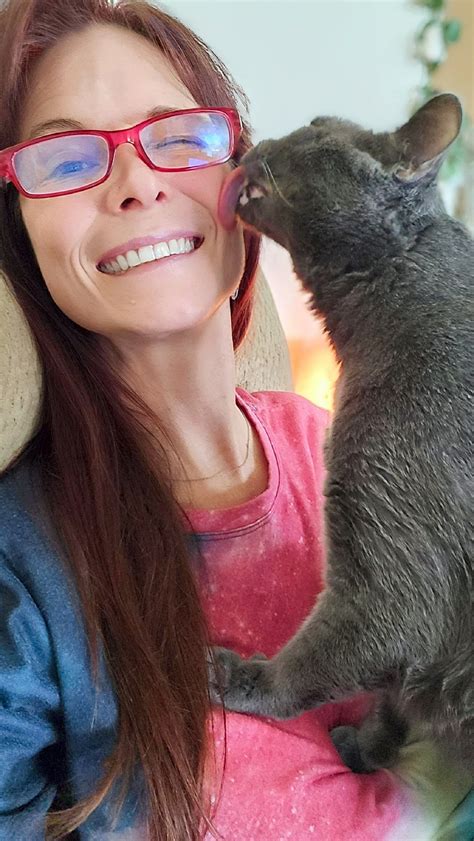 TW Pornstars - The 1 & Only Syren De Mer. Twitter. I think he loves me 🐱💗😊. 9:30 PM - 29 Mar 2023