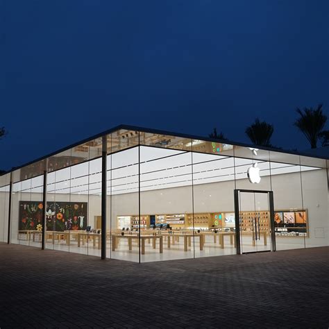 Apple Irvine Spectrum Center Irvine Ca
