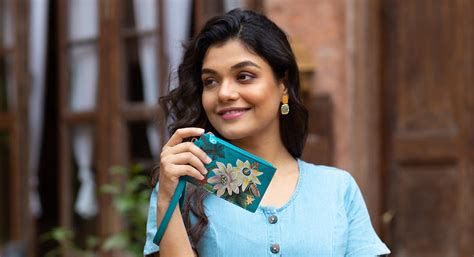 Discover Anuschka's Handpainted Leather Handbags & Accessories ...