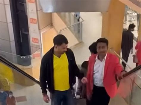 After electoral defeat, Tej Pratap Yadav restarts his blogging journey ...