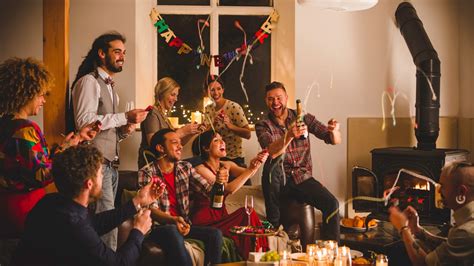 Messy Kitchen Tips: रात में की है पार्टी और किचन हो गया है गंदा तो इन ...