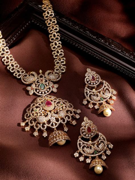 Explore Divine Temple Jewellery Collection at Rubans