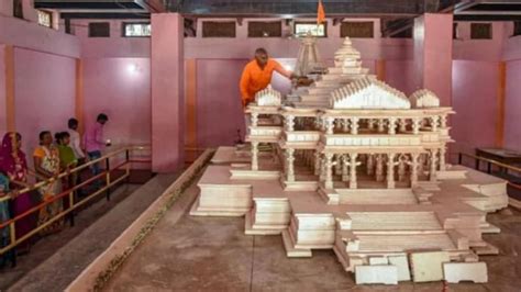 Fibre-made makeshift temple for Ram Lalla - India Today