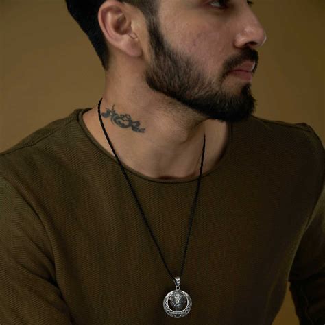 Buy 925 Sterling Silver Lion Head Circle Pendant for Men and Boys