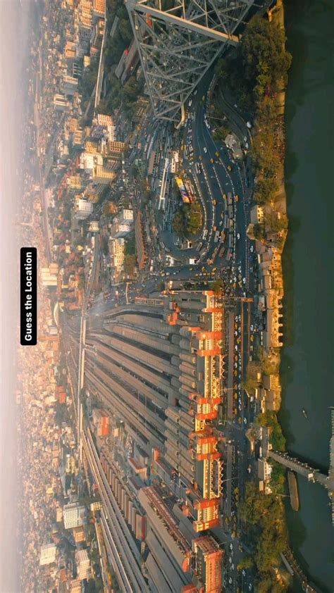 Howrah Station Local Train 的图像结果