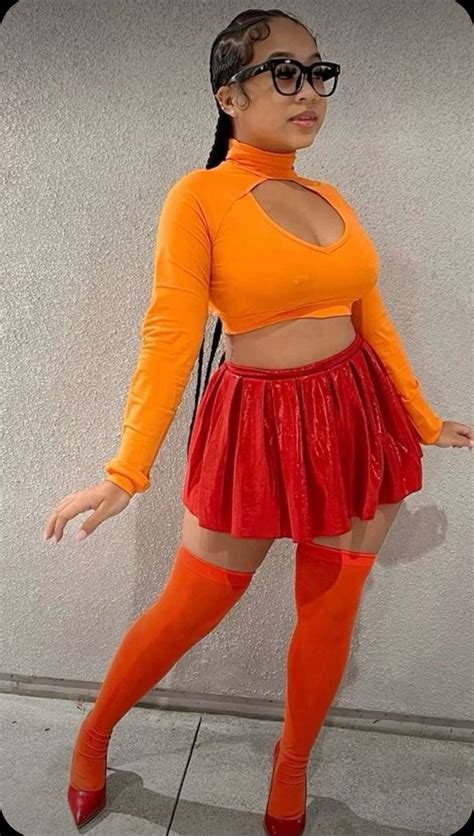 Velma dinkley – Artofit