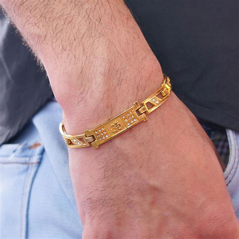 Send Beautiful Om Bracelet Rakhi Online | Rakhibazaar.com