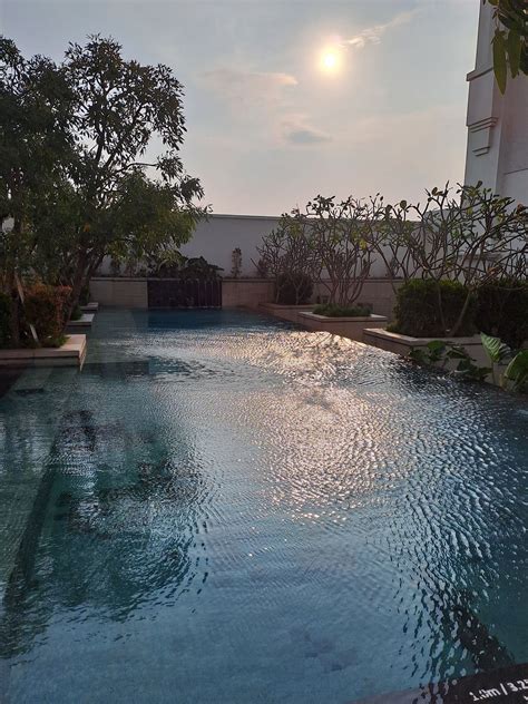 Pullman Bandung Grand Central Pool Pictures & Reviews - Tripadvisor