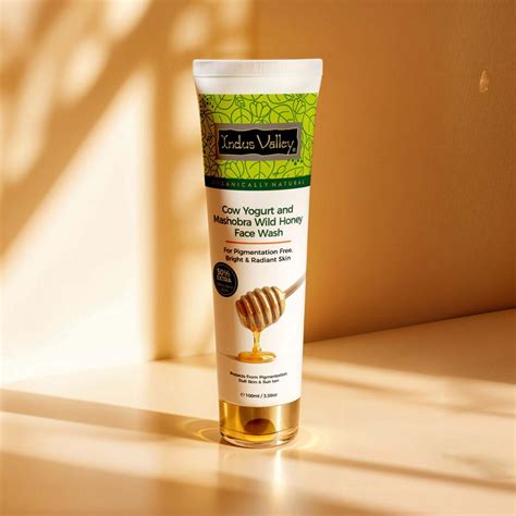 Buy Organic Honey Pigmentation Face Wash Online | Indus Valley