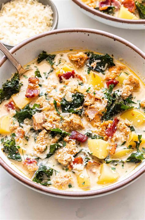 Sausage Potato and Kale Soup (Zuppa Toscana) - Recipe Runner