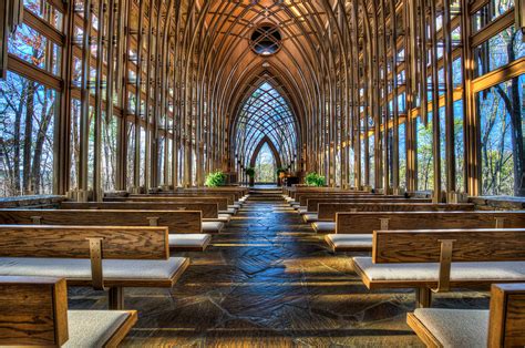 You've GOT to See the Jaw-Dropping Glass Chapels in Arkansas
