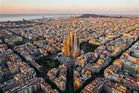 7 Ideas for the Craziest Barcelona Bachelor Party - Stag Do Barcelona