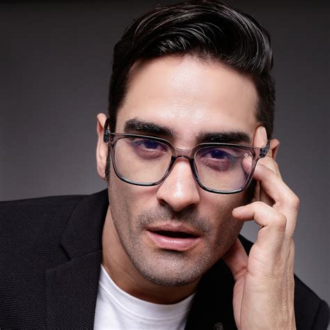 Top 10 Eyewear Brands in India {2025}