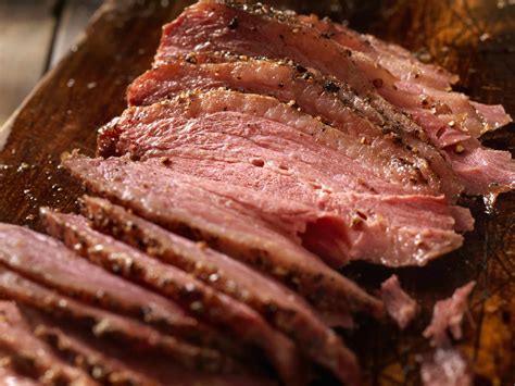 Guide to the Best Montreal Smoked Meat