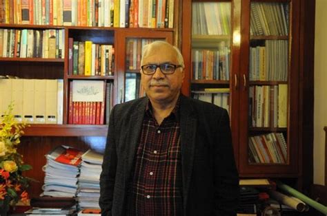 Review: The Great March of Democracy edited by SY Quraishi | Hindustan ...