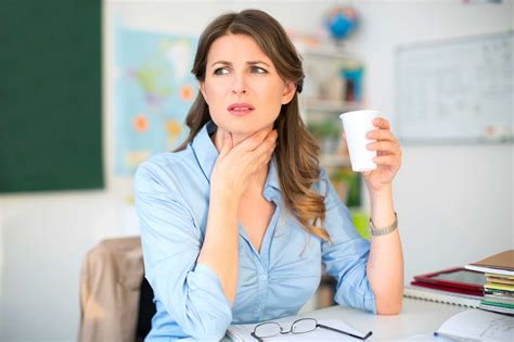 acid-reflux-sore-throat | Learn How to Treat Damaged Vocal Cords, Vocal Strain