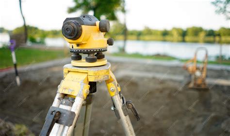 Land Surveyor Equipment