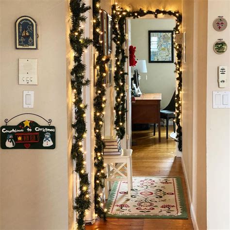 20 Festive Christmas Hallway Decor Ideas to Wow Your Guests