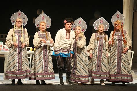 Главные хиты ТЮЗа или спектакли «Скомороха»: театральная афиша Томска ...