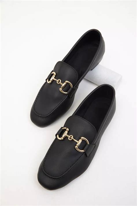 Buy Soho Black Women's Loafer Shoes 18930 Online | ZALORA Malaysia